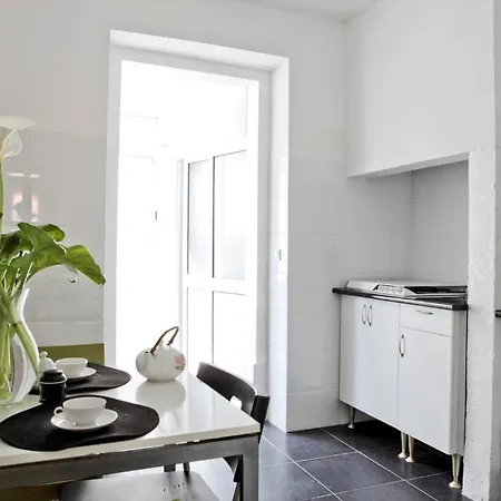 Alecrim Apartament * Lisbon